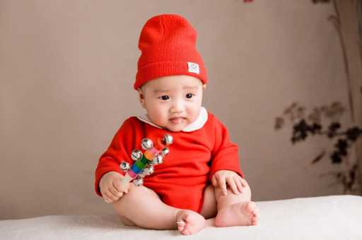 滨州宝宝被蜜蜂蛰了怎么办 滨州宝宝被蜜蜂蛰了怎么办